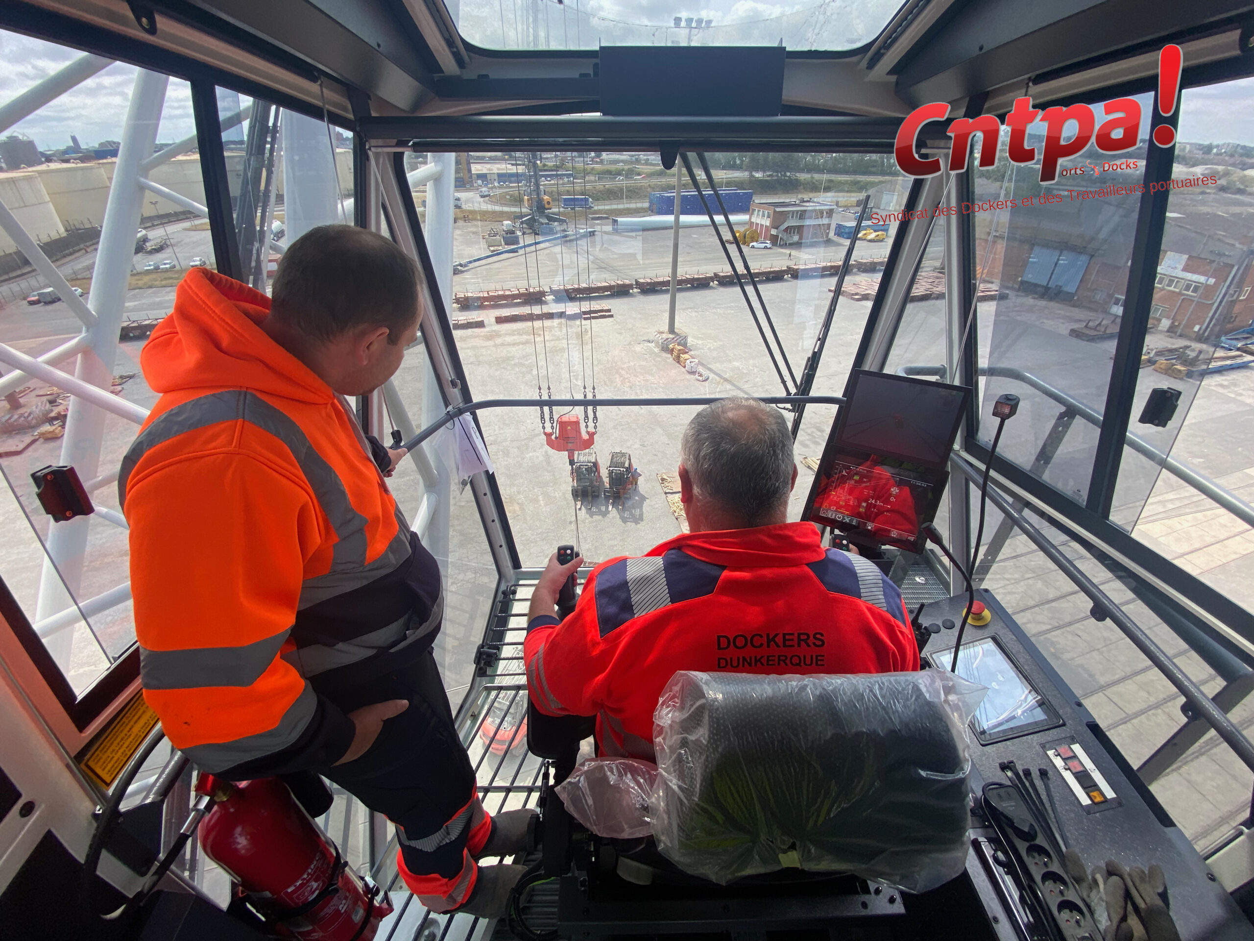 La nouvelle grue Liebherr de Barra SNM mise en service le 22 juillet